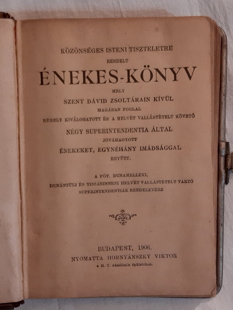 Közönséges isteni tiszteletre rendelt énekes könyv - 1. kép