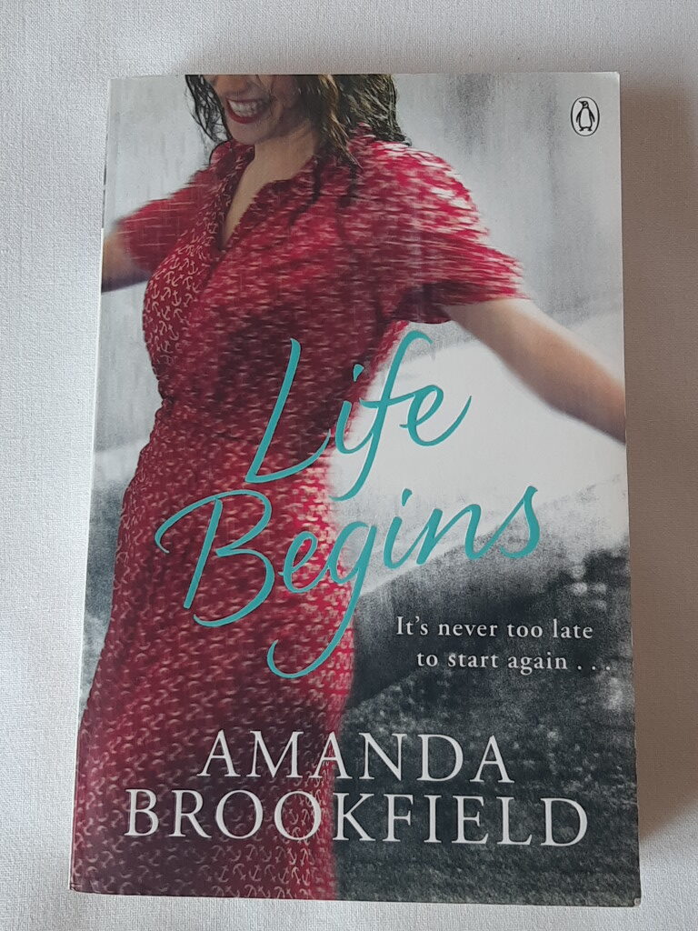 Amanda Brookfield: Life begins - 1. kép