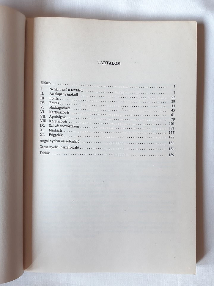 Landgráf Katalin, Szittner Andrea: Kézi szövés - 2. kép