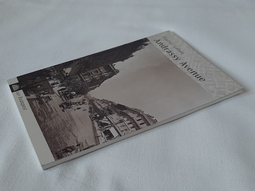 Eszter Gábor: Andrássy Avenue - 2. kép