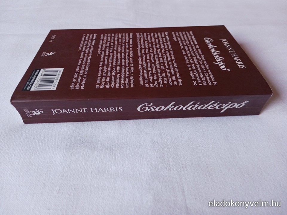 Joanne Harris: Csokoládécipő - 3. kép