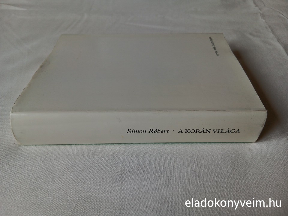 Simon Róbert: A Korán világa - 3. kép